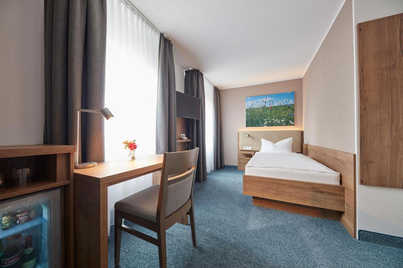 Hotel Garni Sonnenhof Reichenberg  Extérieur photo