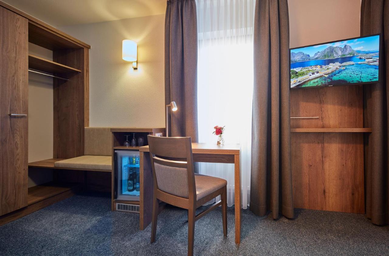 Hotel Garni Sonnenhof Reichenberg  Extérieur photo