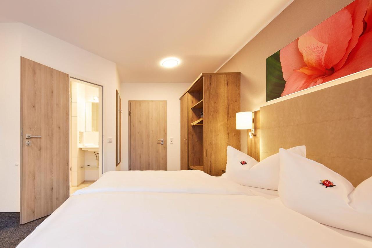 Hotel Garni Sonnenhof Reichenberg  Extérieur photo