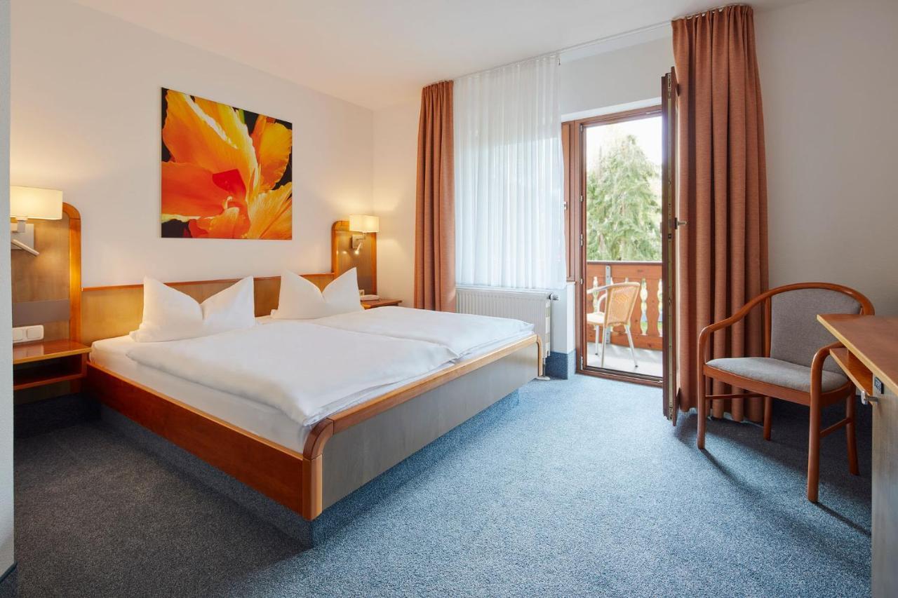 Hotel Garni Sonnenhof Reichenberg  Extérieur photo