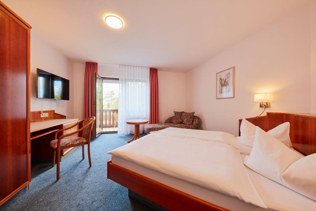 Hotel Garni Sonnenhof Reichenberg  Extérieur photo