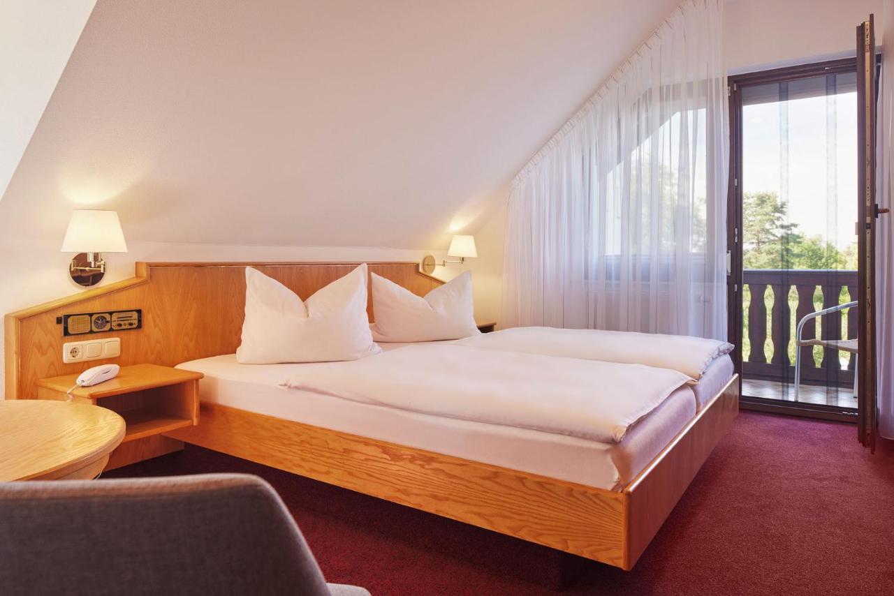 Hotel Garni Sonnenhof Reichenberg  Extérieur photo