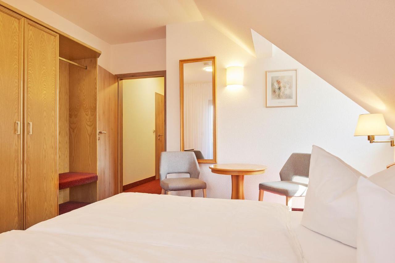 Hotel Garni Sonnenhof Reichenberg  Extérieur photo