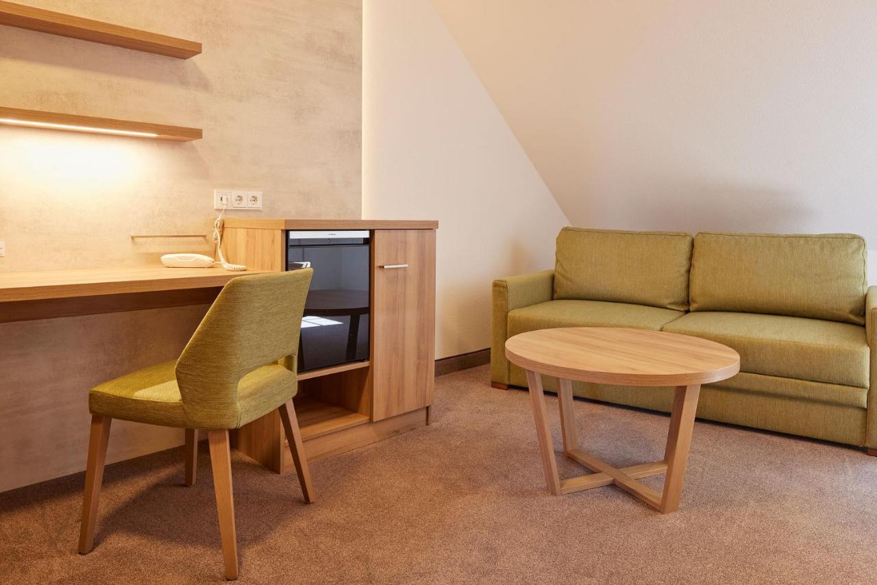 Hotel Garni Sonnenhof Reichenberg  Extérieur photo