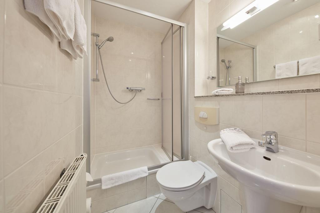 Hotel Garni Sonnenhof Reichenberg  Extérieur photo
