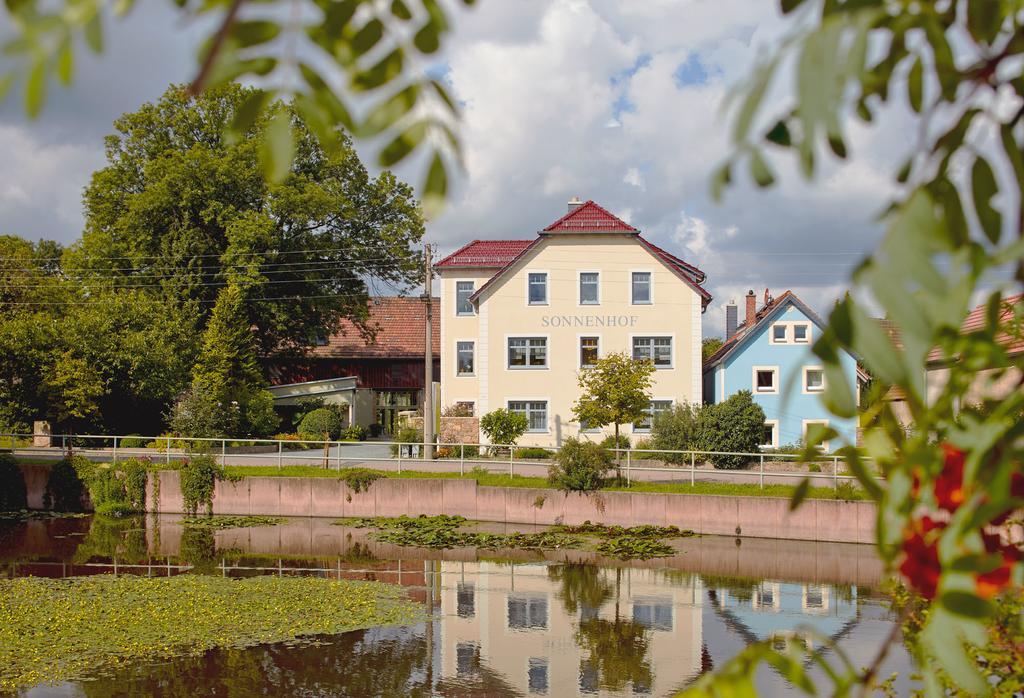 Hotel Garni Sonnenhof Reichenberg  Extérieur photo