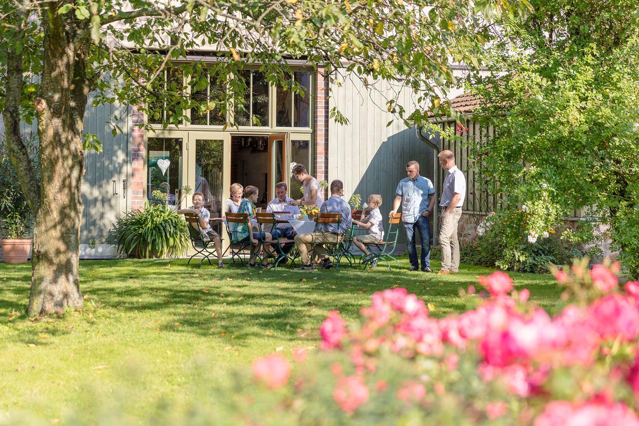 Hotel Garni Sonnenhof Reichenberg  Extérieur photo